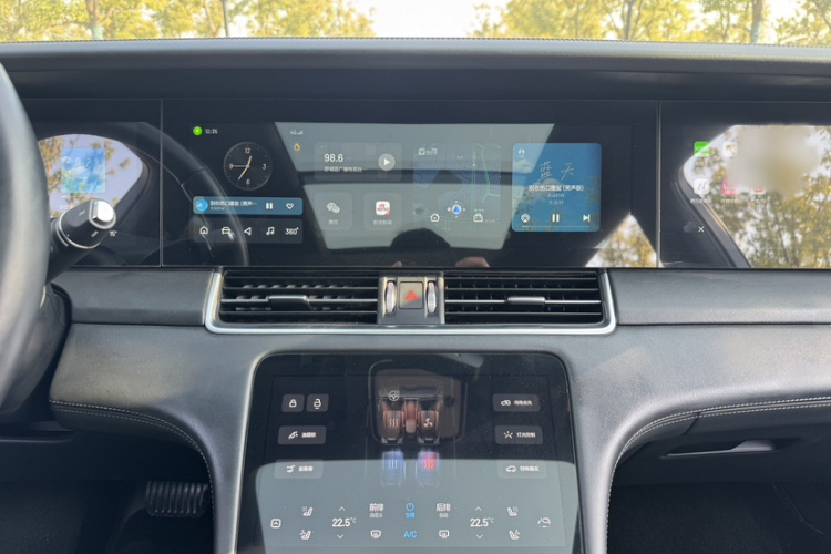 理想汽车 理想ONE 2020款 增程6座版局部细节16