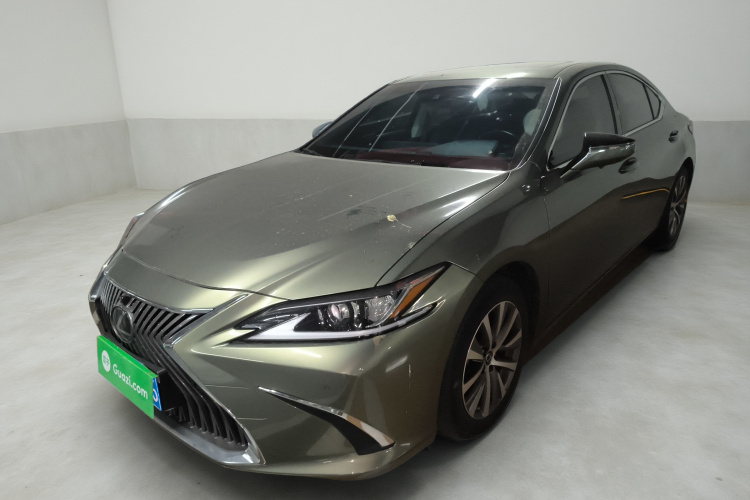 雷克萨斯ES 2018款 200 卓越版 国VI车身外观1