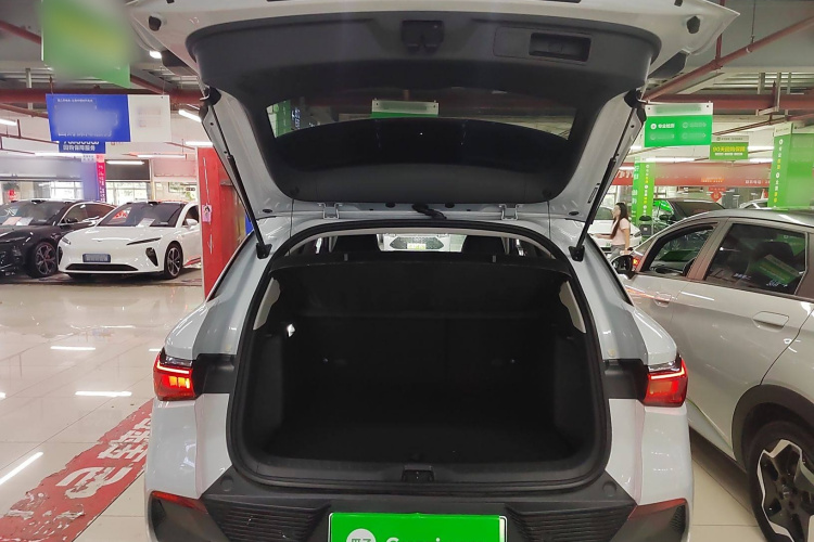 比亚迪 元PLUS 2022款 430KM 尊贵型局部细节23