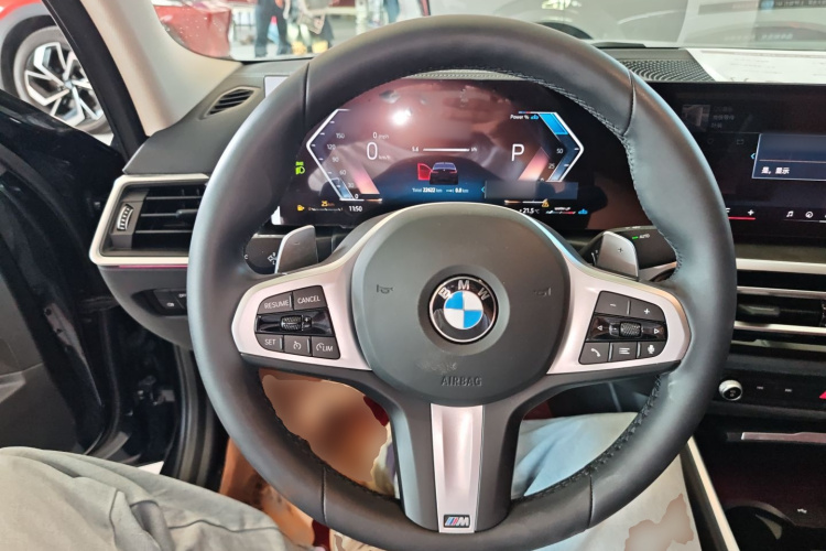 宝马3系 2024款 325i M运动套装局部细节13