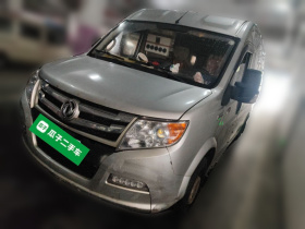 东风御风 御风 2021款 2.0T动力王前驱物流车长轴中顶6-9座国VI ZD20