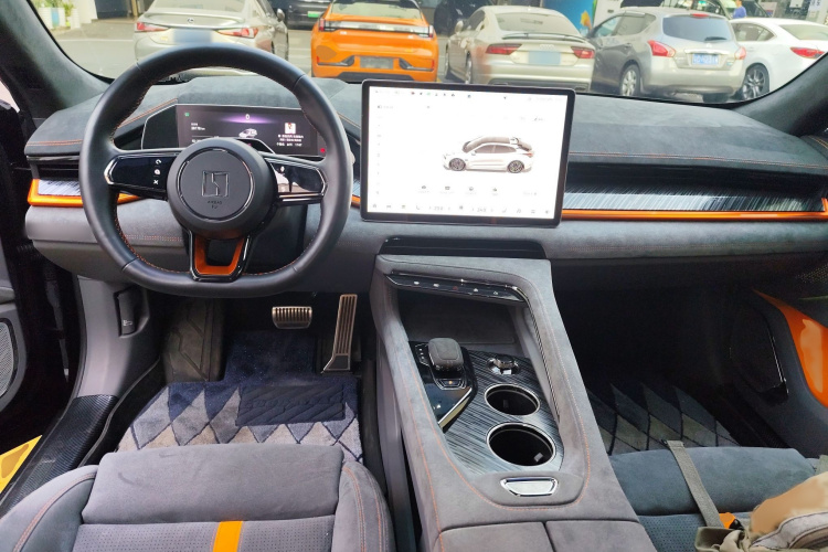 极氪001 2023款 YOU版 100kWh中控内饰7002