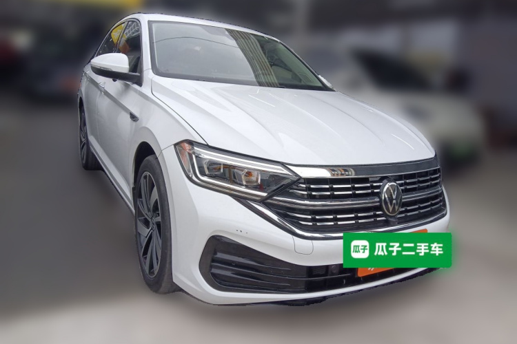 大众 速腾 2023款 300TSI DSG超越版车身外观3
