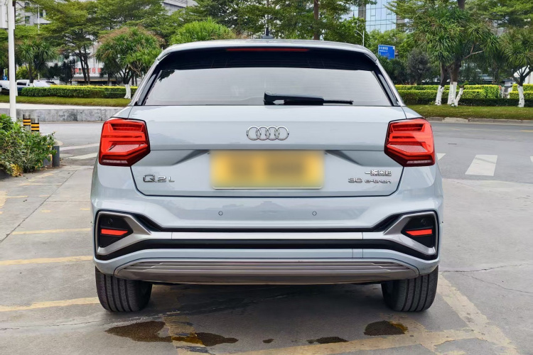 奥迪Q2L e-tron 2022款 Q2L e-tron 纯电智享型车身外观6003