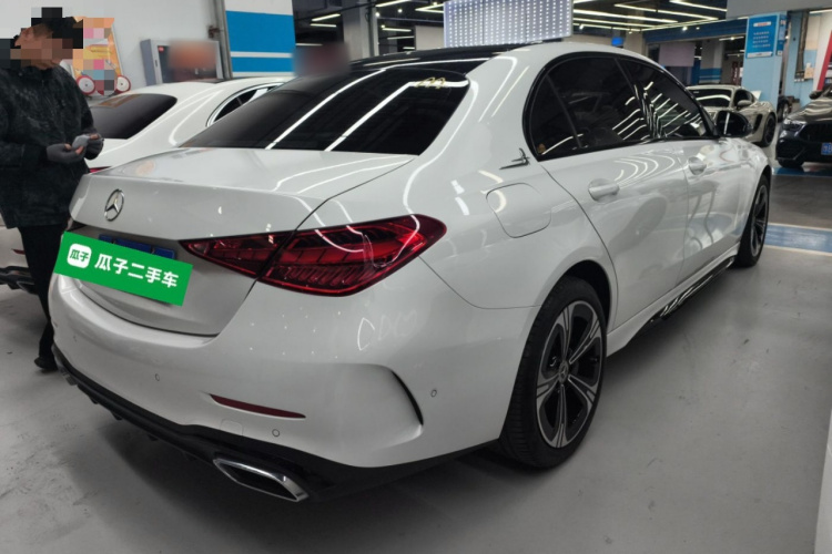 奔驰C级 2022款 C 260 L 皓夜运动版车身外观6005