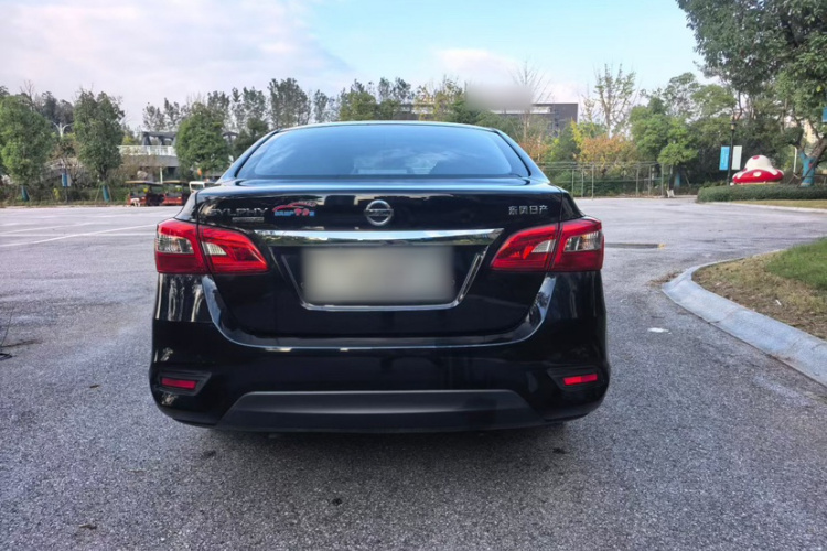 日产 轩逸 2024款 经典 1.6XE CVT舒适版车身外观6004