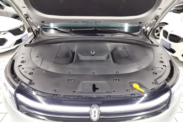 鸿蒙智行 问界M7 2024款 1.5T 后驱Plus版 5座机舱底盘24