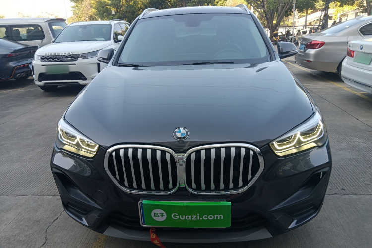 宝马X1 2022款 sDrive25Li 领先型车身外观2