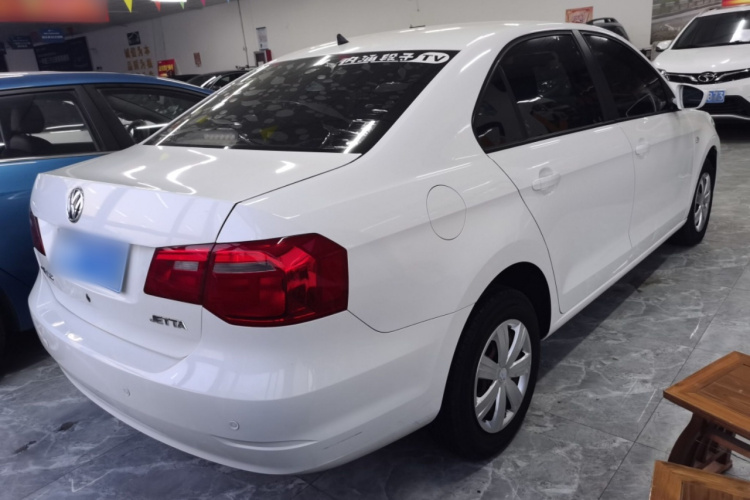 大众 捷达 2015款 质惠版 1.6L 手动时尚型车身外观7