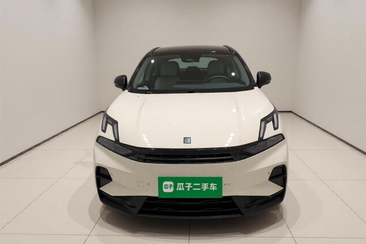 领克06 2025款 Renew 1.5T Halo车身外观2