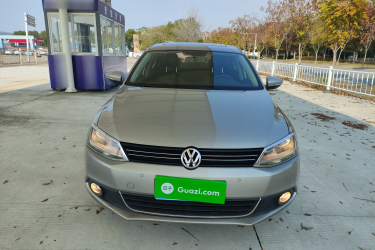 大众 速腾 2014款 改款 1.4TSI 自动豪华型车身外观2