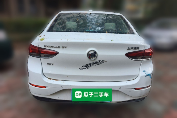 别克 英朗 2018款 15T 双离合精英型 国V车身外观6