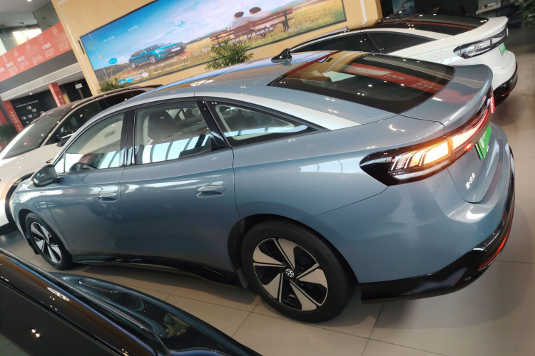 大众ID.7 VIZZION 2024款 AIR车身外观4