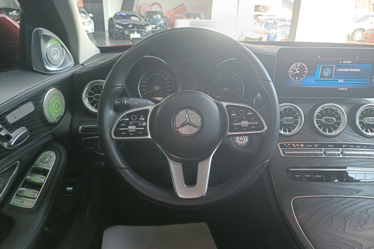 奔驰C级 2019款 C 260 L 运动版中控内饰13
