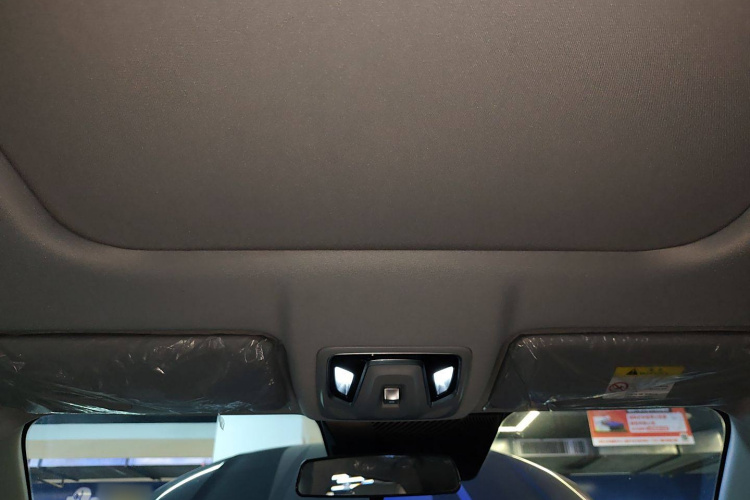 长安UNI-Z 2025款 1.5T 豪华型中控内饰22