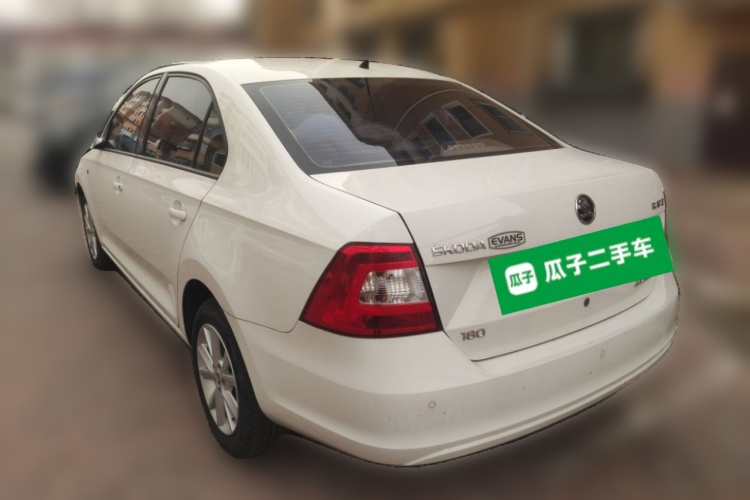 斯柯达 昕锐 2016款 1.6L 手动创行版车身外观5