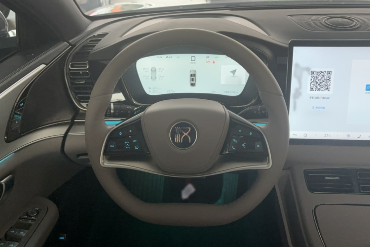 比亚迪 汉 2025款 DM-i 智驾版 125KM精英型局部细节13