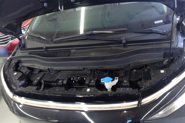 小鹏X9 2024款 640四驱高性能Max局部细节24