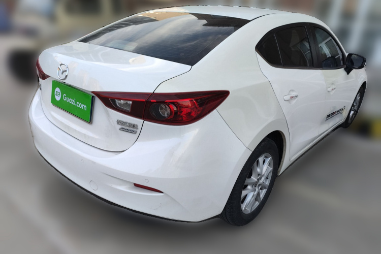 马自达3 昂克赛拉 2016款 三厢 1.5L 自动豪华型车身外观7