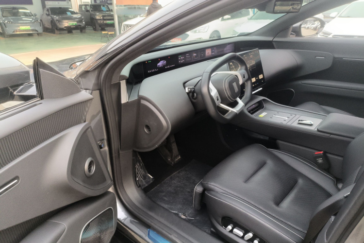 阿维塔12 2025款 Ultra增程版中控内饰7003