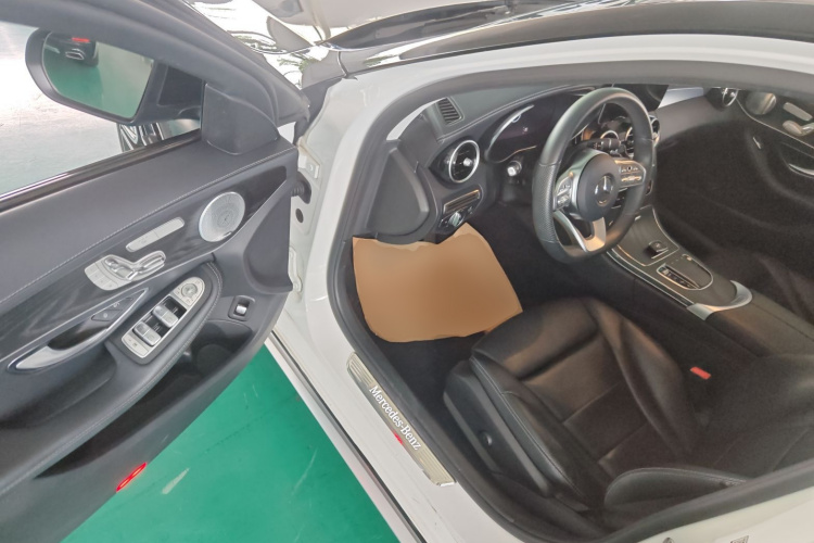 奔驰C级 2021款 C 260 L 运动星耀臻藏版中控内饰20