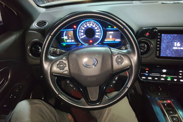 思铭 东风本田X-NV 2020款 电掣版局部细节13