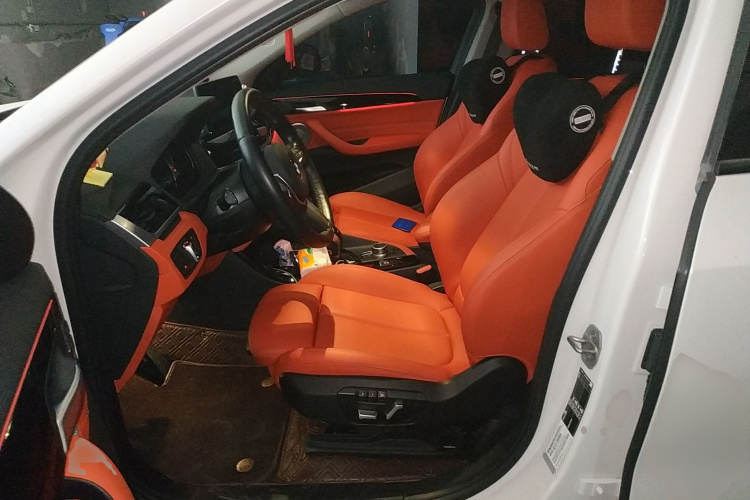 宝马X2 2021款 sDrive25i M运动套装中控内饰19