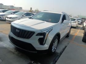 凯迪拉克XT4 2022款 28T 两驱尊贵型