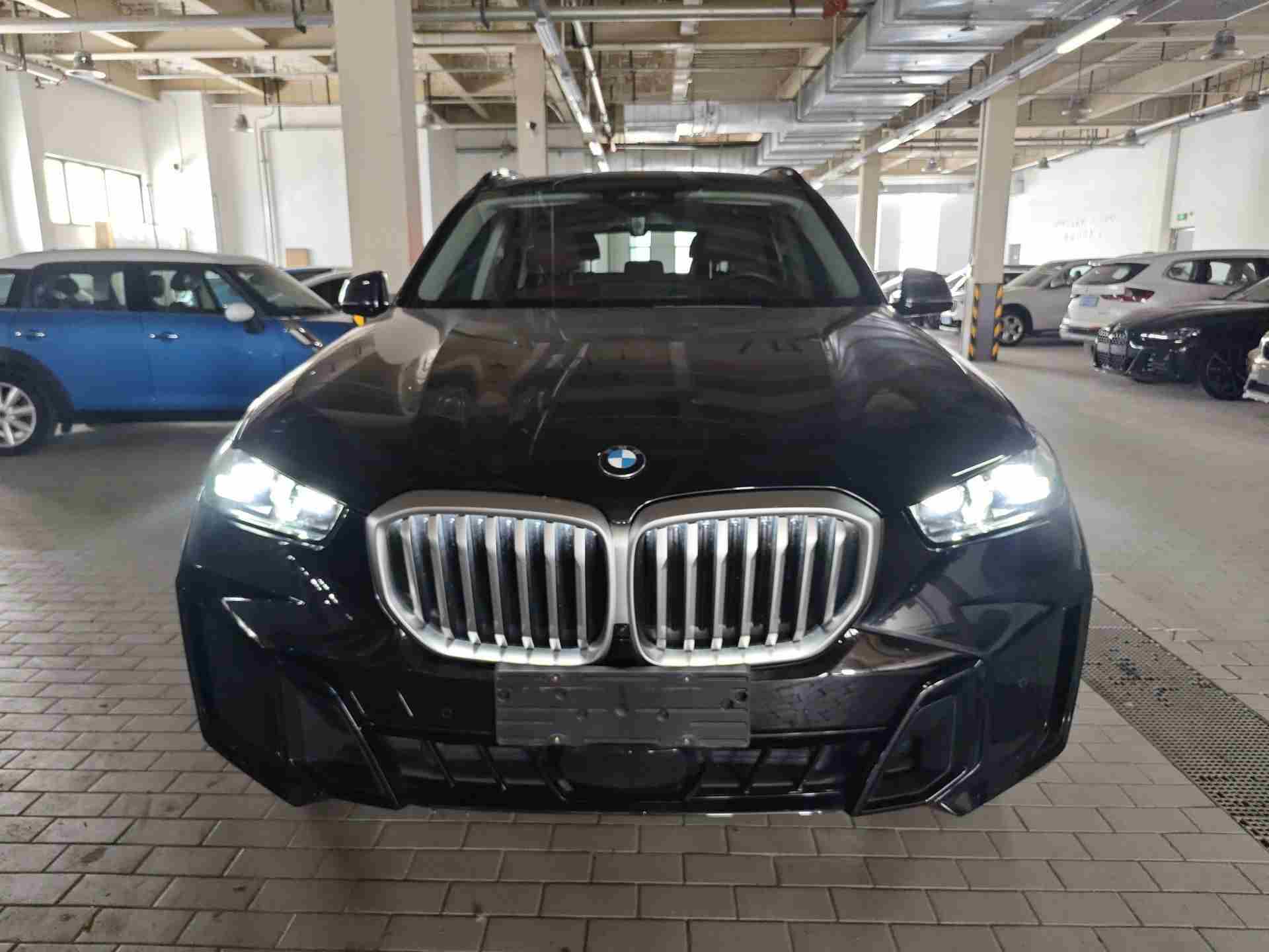 南京二手宝马X5 2023年款：新手敢碰的豪华SUV练手车？