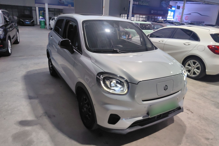 零跑汽车 零跑T03 2023款 403智享版车身外观6002