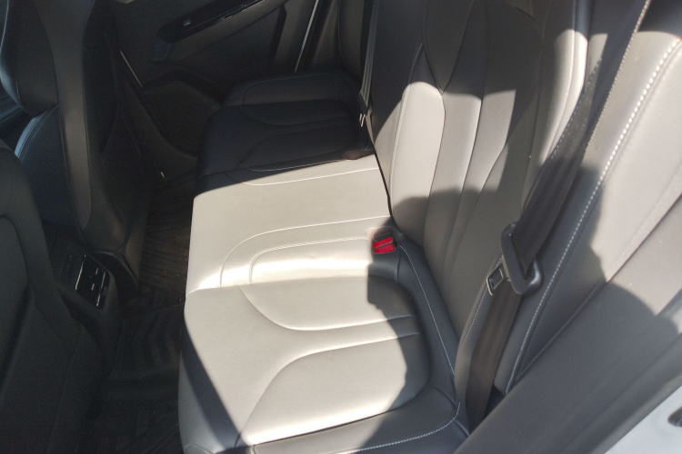 小鹏G3 2021款 G3i 460G中控内饰21