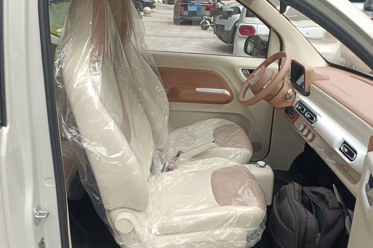 五菱汽车 宏光MINIEV 2024款 第三代 215km 青春版局部细节41