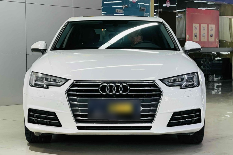 奥迪A4L 2017款 Plus 40 TFSI 时尚型车身外观6002