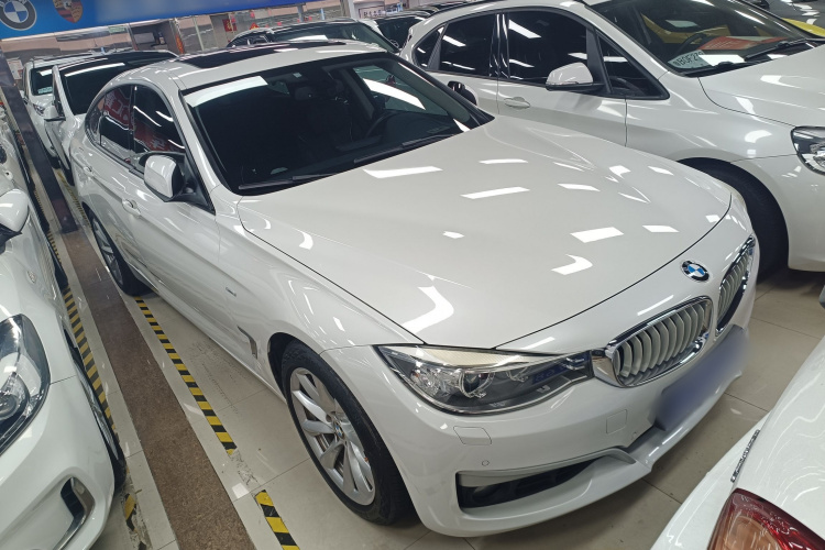 宝马3系GT 2013款 328i 风尚设计套装车身外观6002