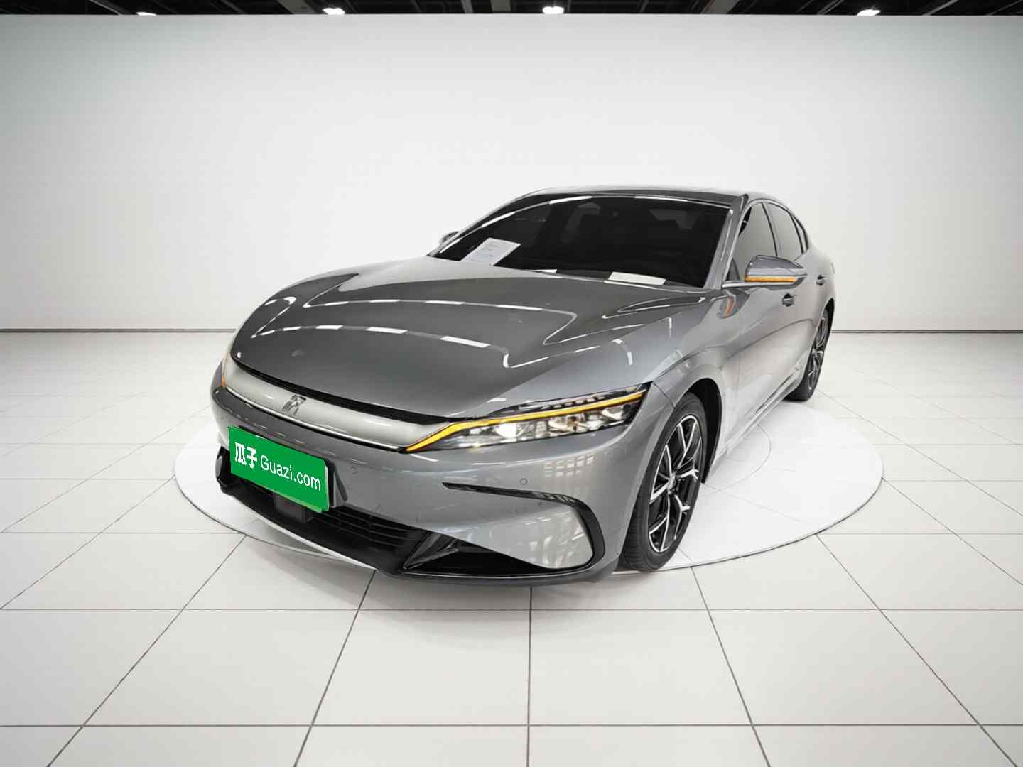 比亚迪 汉 2024款 EV 荣耀版 605KM前驱尊贵型(2)