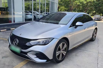 奔驰EQE 2022款 350 豪华版