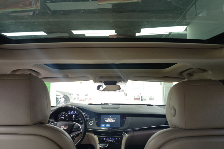 凯迪拉克CT6 2016款 28T 精英型中控内饰22