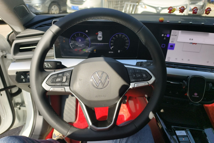 大众 2025款 凌渡L 280TSI DSG炫辣版中控内饰13