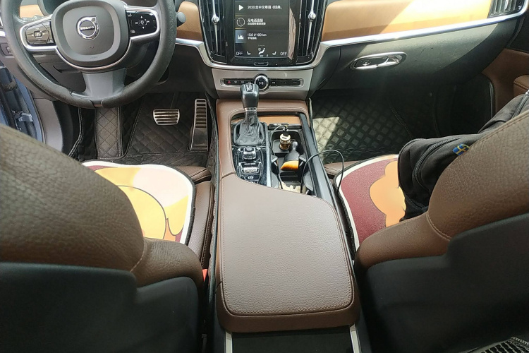 沃尔沃S90 2020款 T5 智远豪华版局部细节18