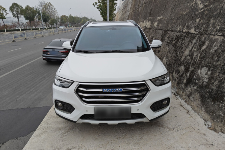 哈弗H6 2017款 蓝标 运动版 1.5T 自动两驱尊享型车身外观2