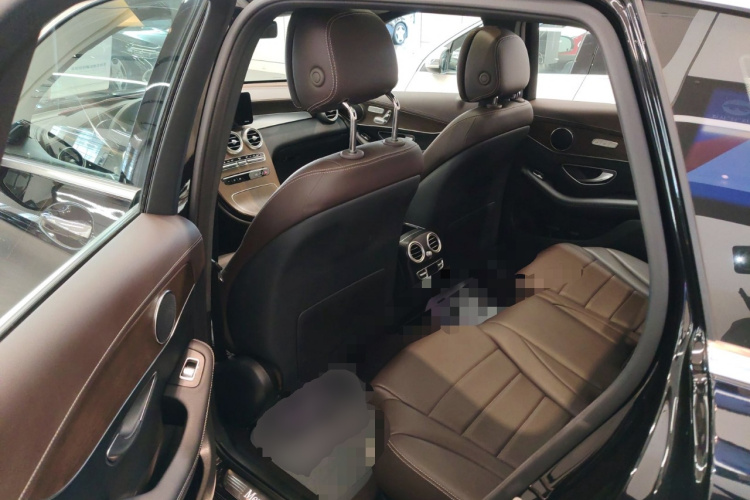 奔驰GLC 2022款 改款 GLC 300 L 4MATIC 动感型臻藏版中控内饰21