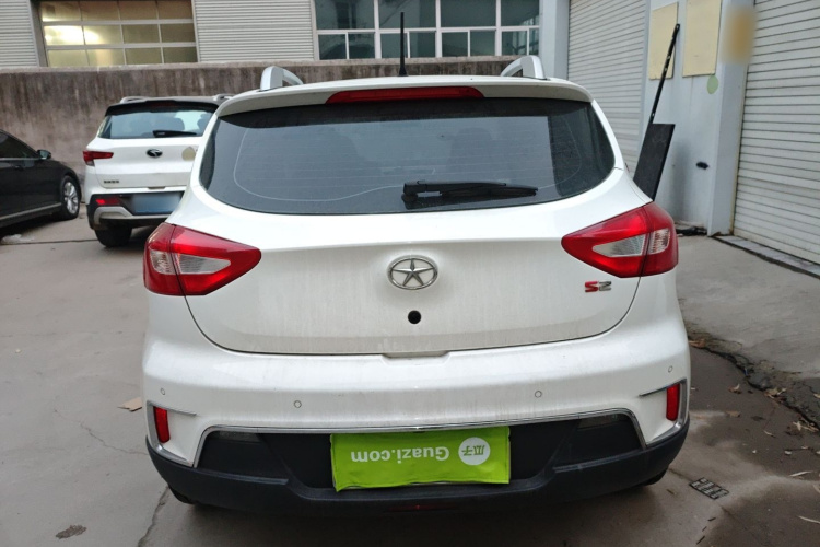 江汽集团 瑞风S2 2015款 1.5L CVT豪华智能型车身外观6