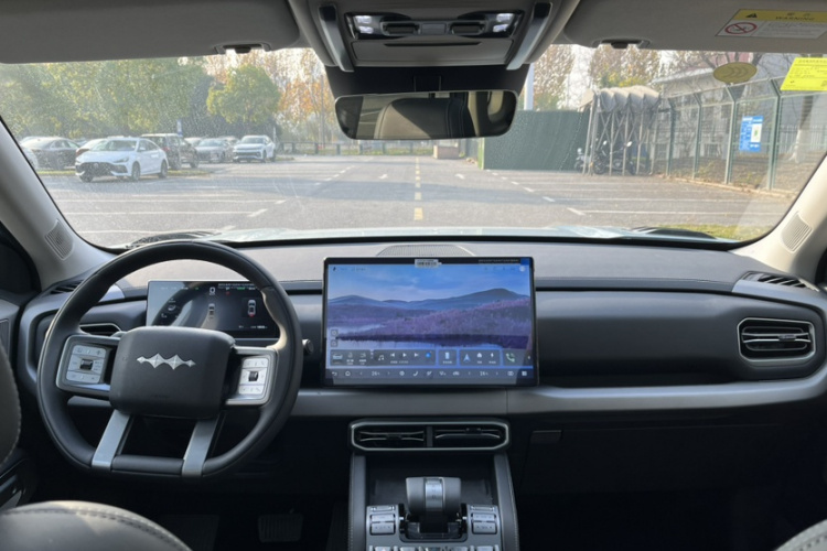 方程豹 钛3 2025款 501KM 后驱智驾Max版中控内饰7002