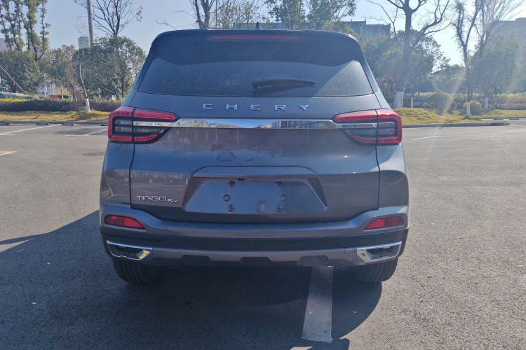 奇瑞 瑞虎5x 2022款 超级英雄版 1.5L CVT豪华型车身外观6