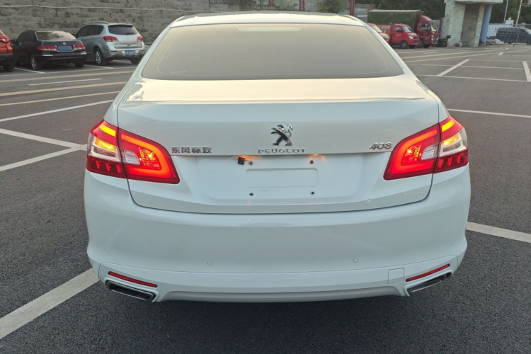 标致408 2016款 1.6T 自动豪华版车身外观6