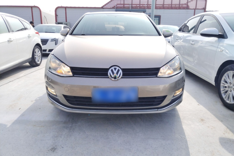 大众 高尔夫 2015款 1.6L 自动舒适型车身外观2