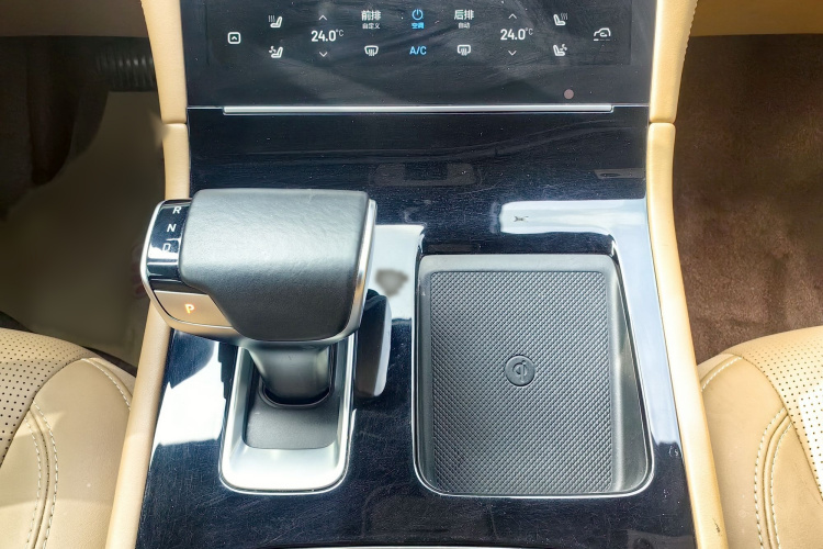 理想汽车 理想ONE 2021款 增程6座版局部细节18