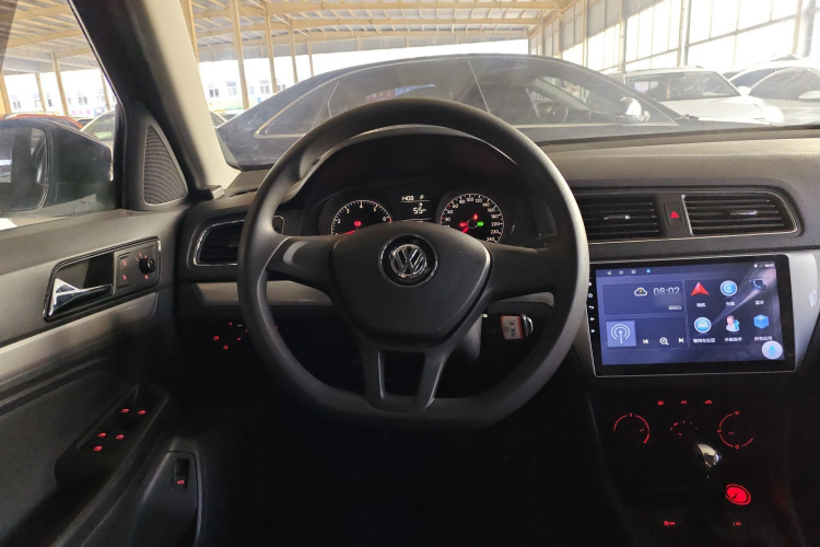 大众 朗逸 2017款 1.6L 自动风尚版中控内饰13