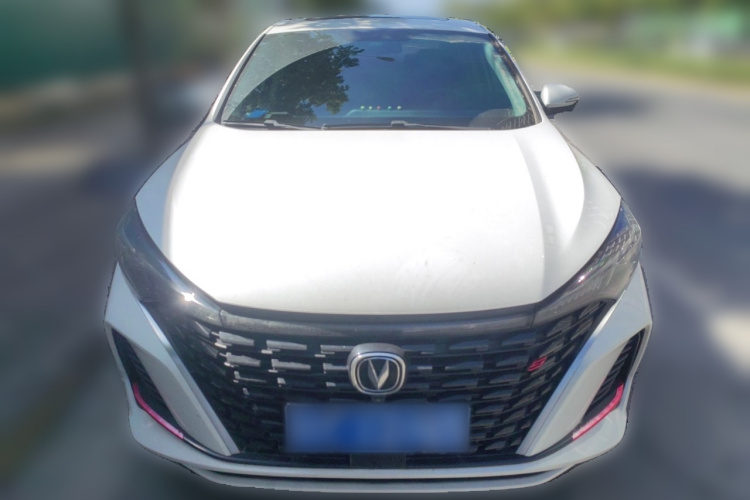 长安 逸动 2022款 PLUS 蓝鲸NE 1.4T GDI DCT尊贵版车身外观2