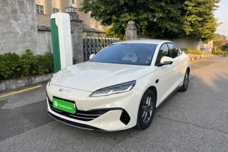 比亚迪 海豹06新能源 2025款 DM-i 智驾版 80KM豪华型